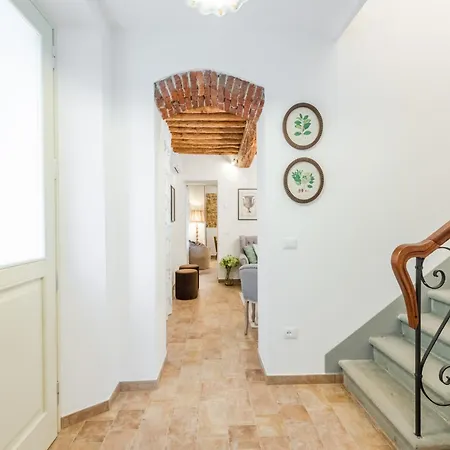 Villa In Tuscany With Private Pool